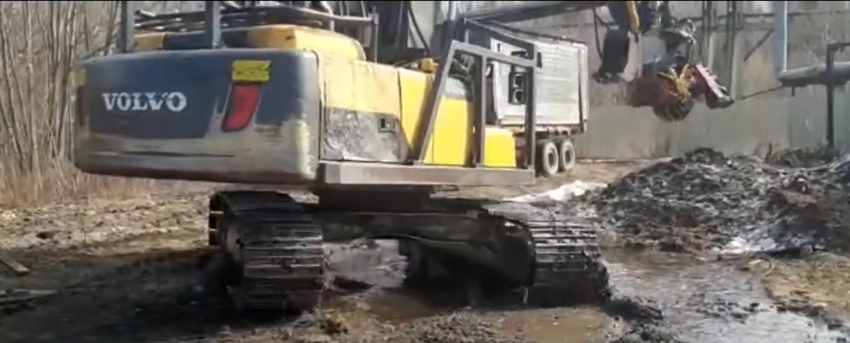 Харвестер Volvo EC220DL